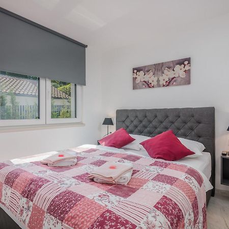 Apartments Elle Luxury Vantacici 马林斯卡 外观 照片