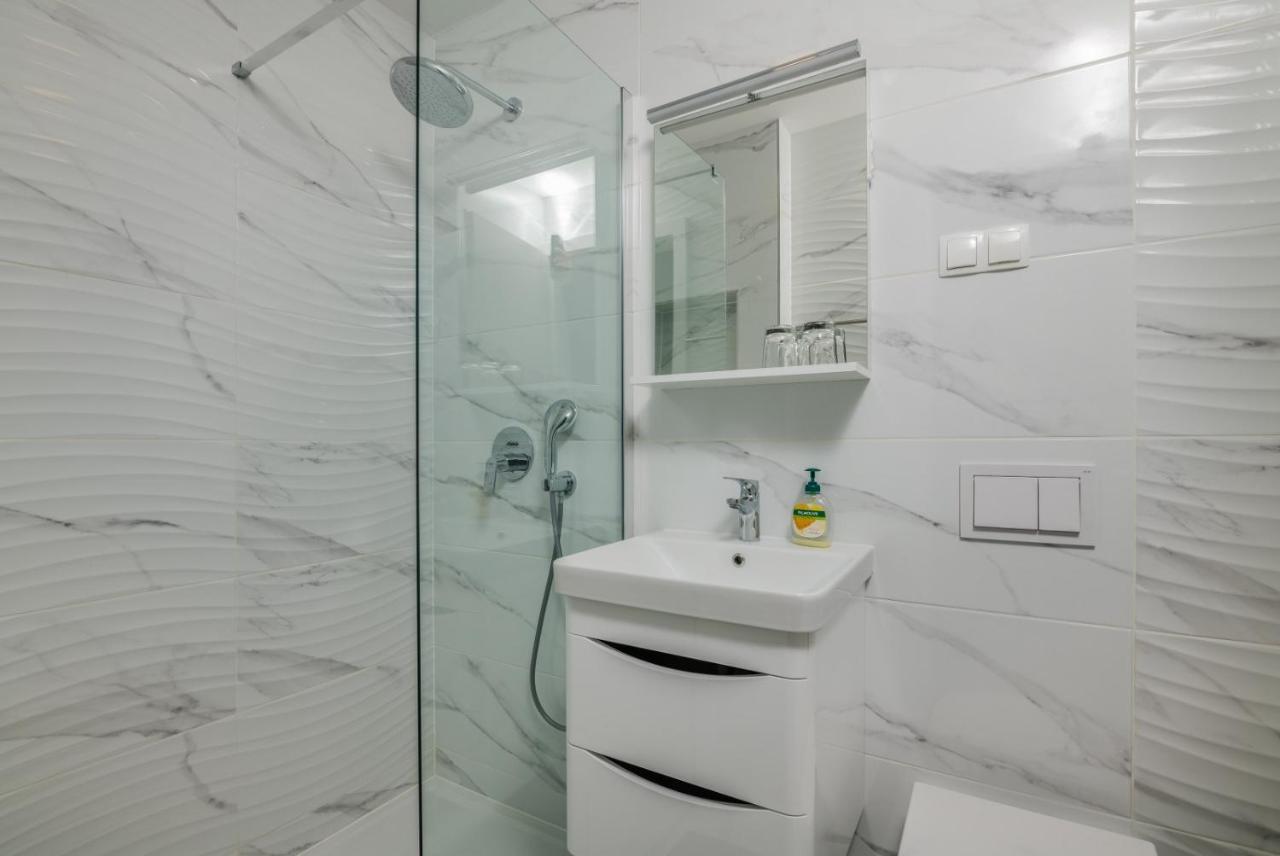 Apartments Elle Luxury Vantacici 马林斯卡 外观 照片