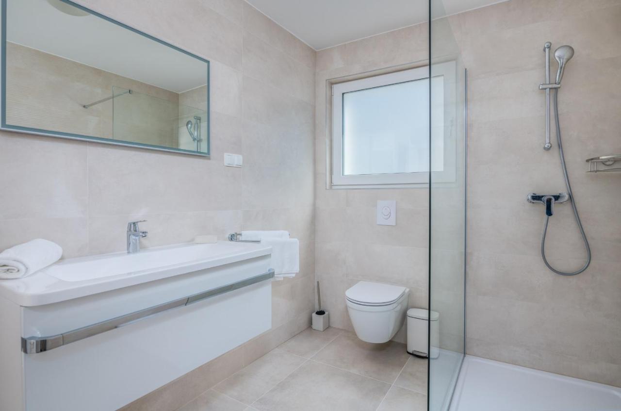 Apartments Elle Luxury Vantacici 马林斯卡 外观 照片