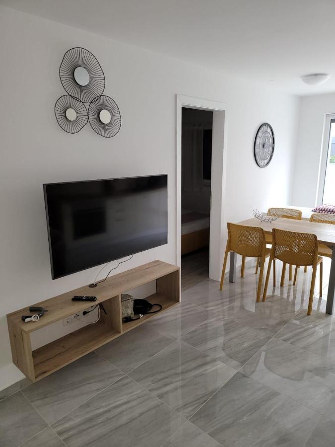 Apartments Elle Luxury Vantacici 马林斯卡 外观 照片