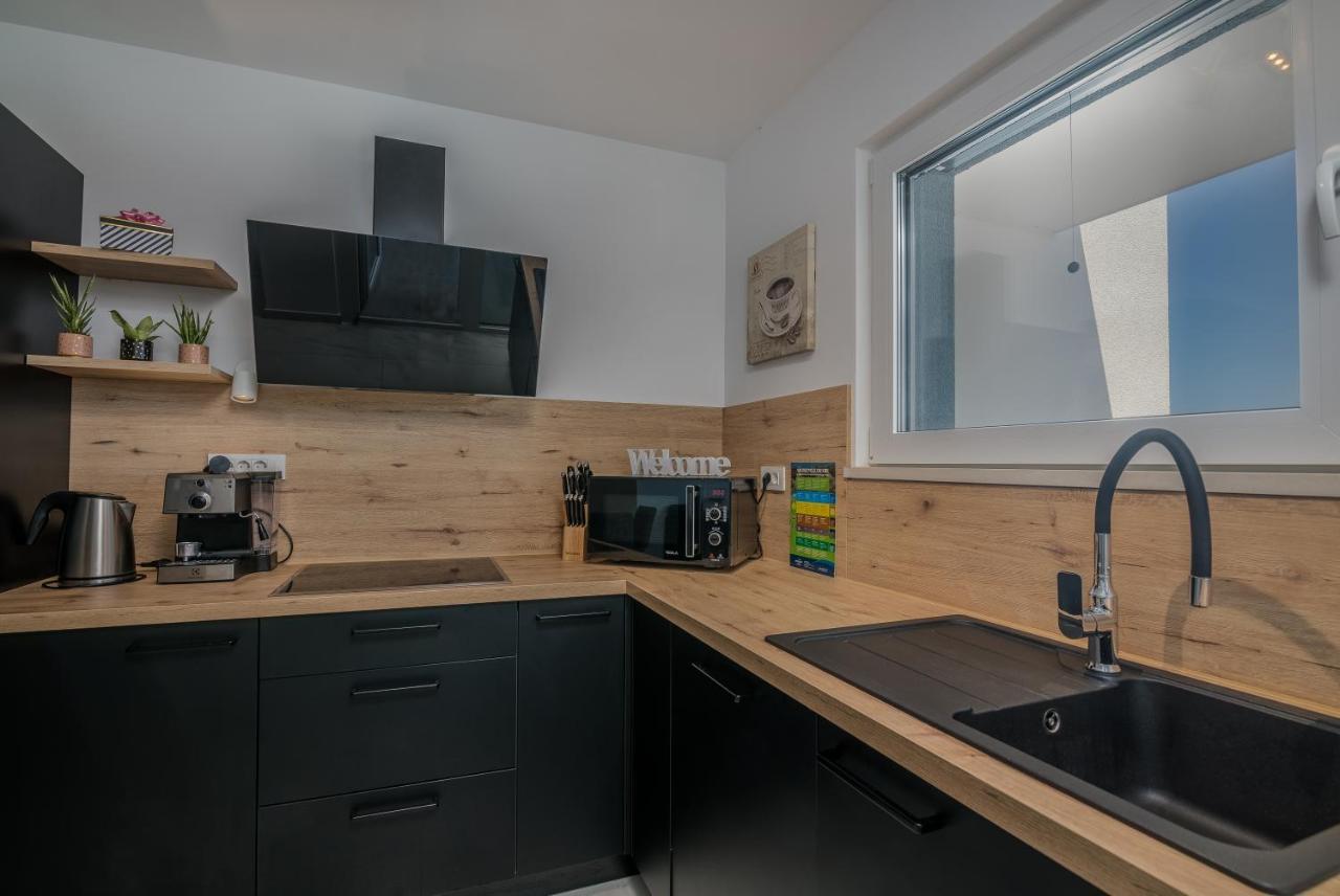 Apartments Elle Luxury Vantacici 马林斯卡 外观 照片