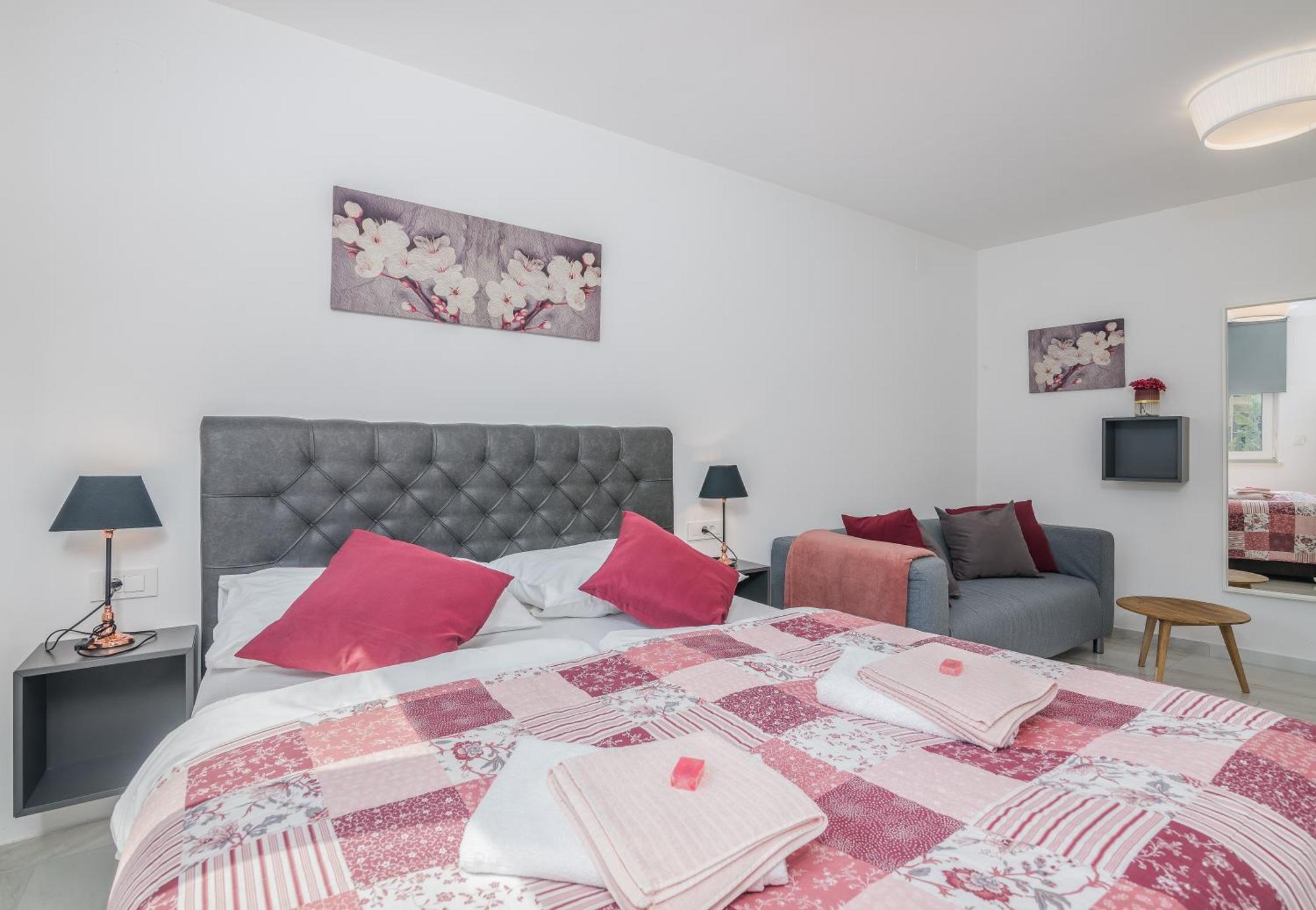 Apartments Elle Luxury Vantacici 马林斯卡 外观 照片